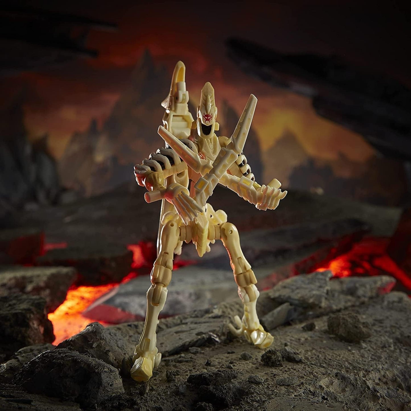 Transformers War for Cybertron: Kingdom - Wingfinger - Deluxe Class Action Figure (Hasbro / Takara Tomy)