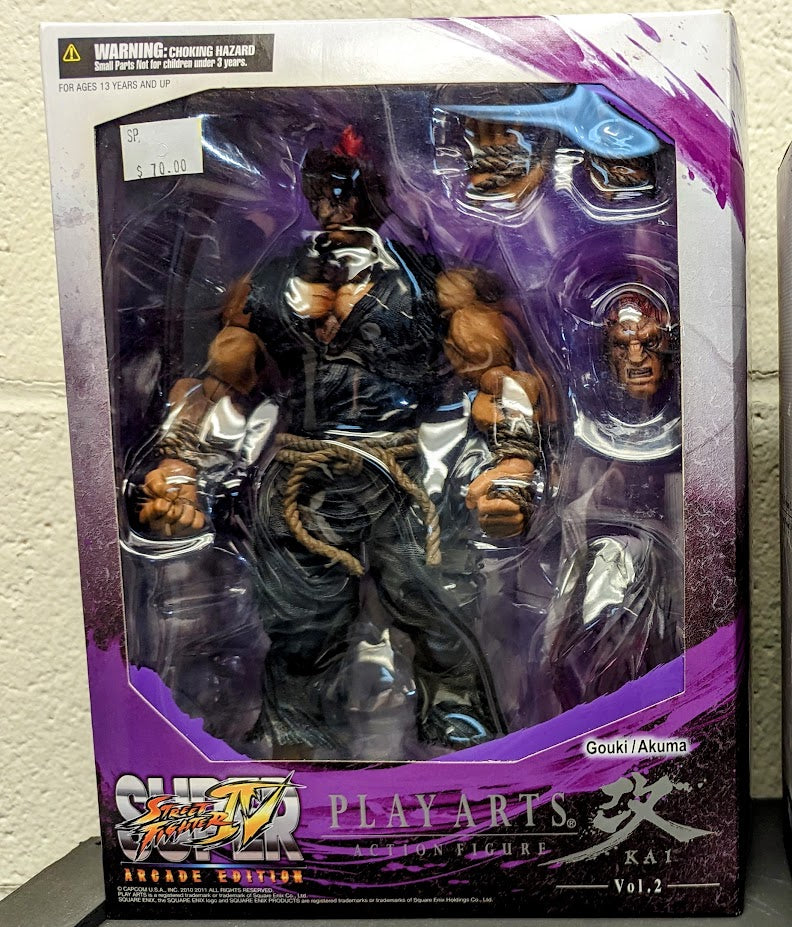Super Street Fighter IV: Arcade Edition - Akuma Action Figure (Play Arts Kai)