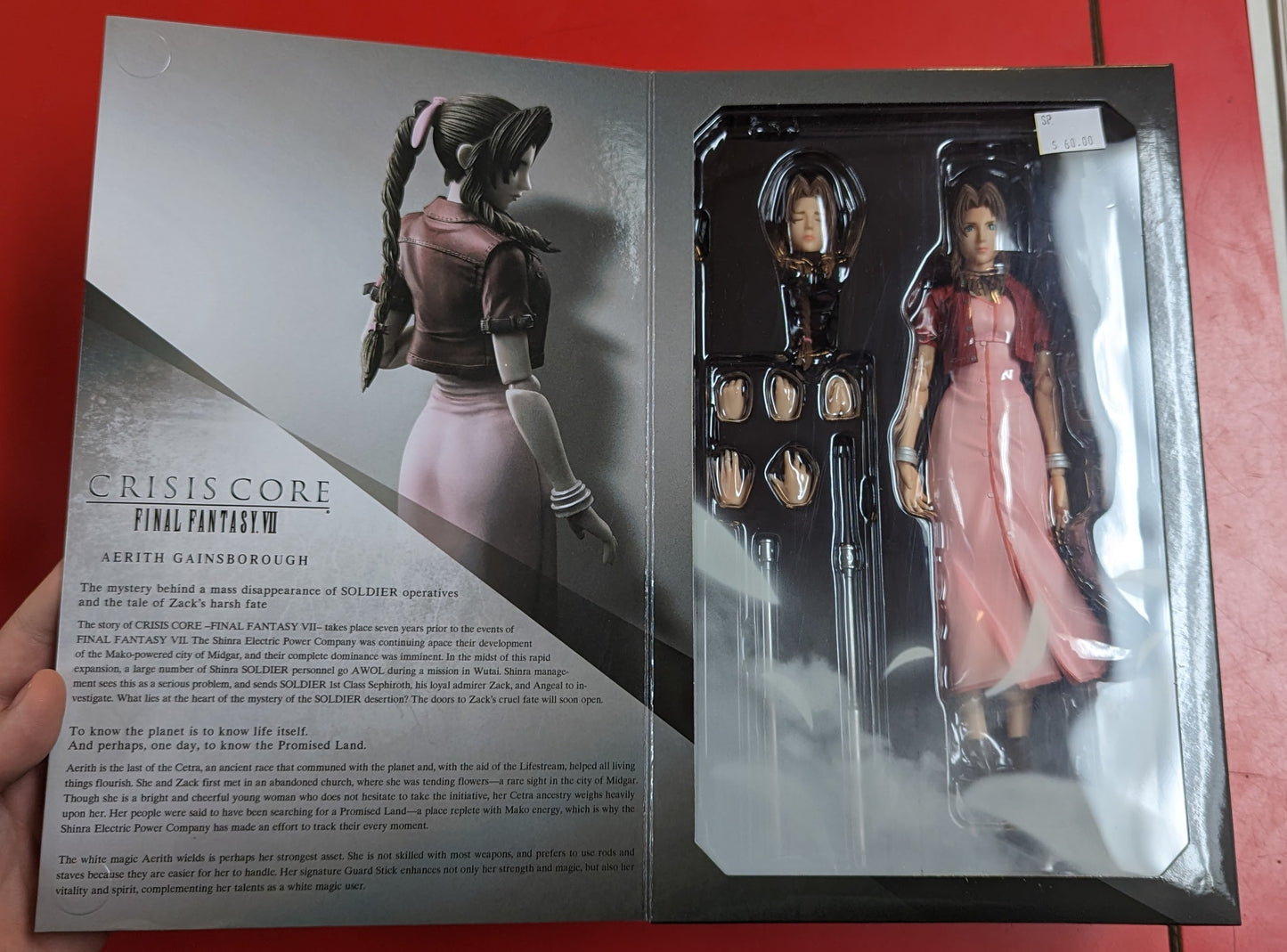 Crisis Core Final Fantasy VII Aerith Gainsborough (Play Arts Kai)
