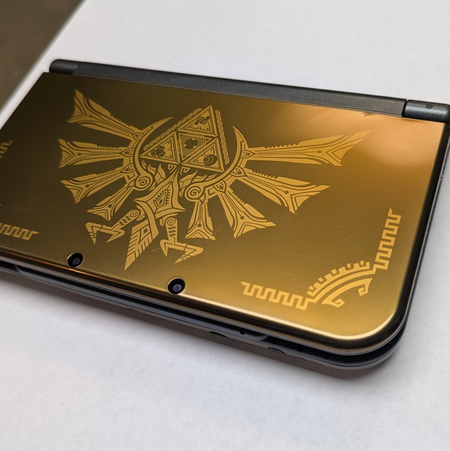 New Nintendo 3DS XL - Hyrule Edition [Dual IPS]