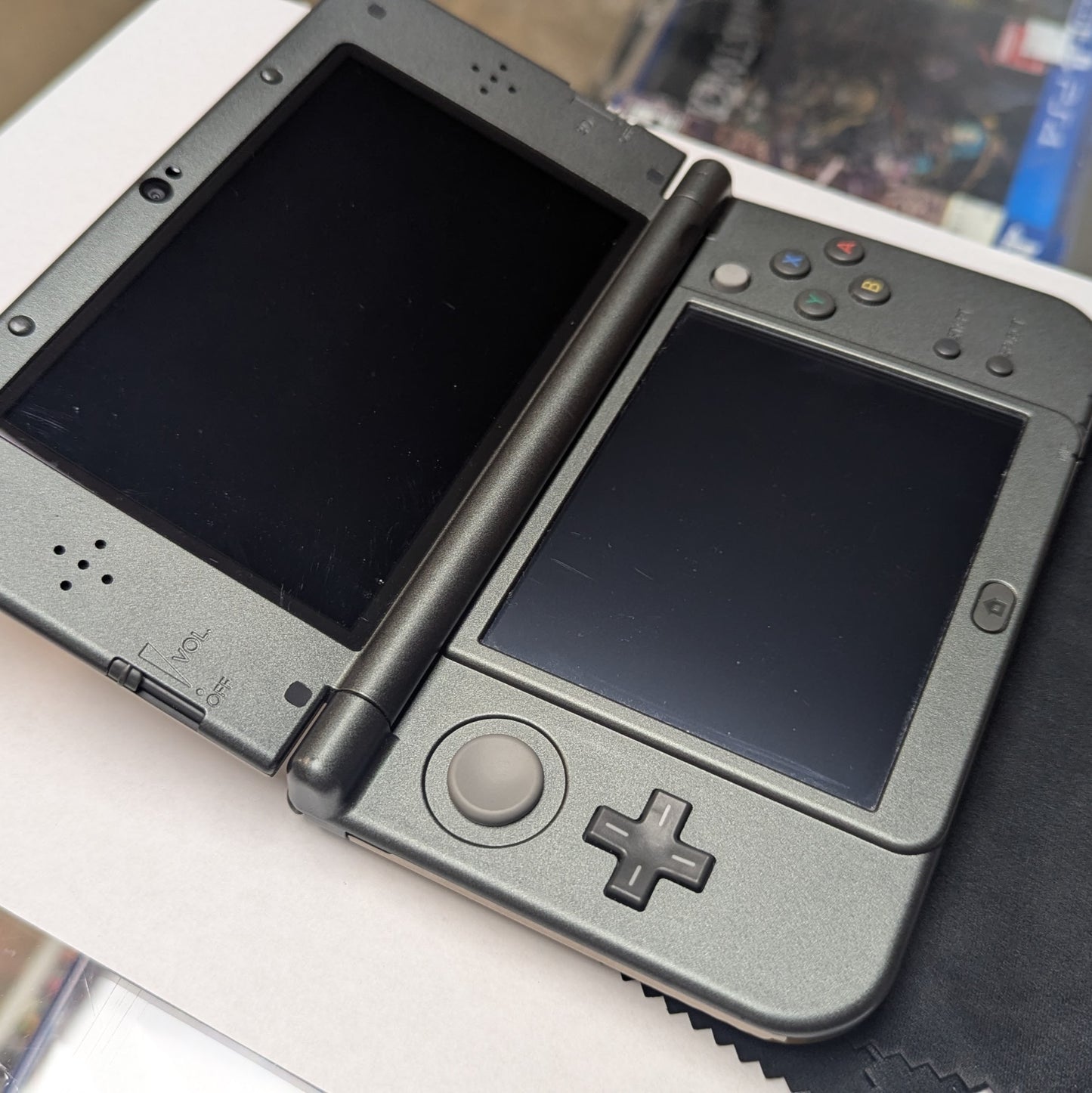 New Nintendo 3DS XL - Hyrule Edition [Dual IPS]