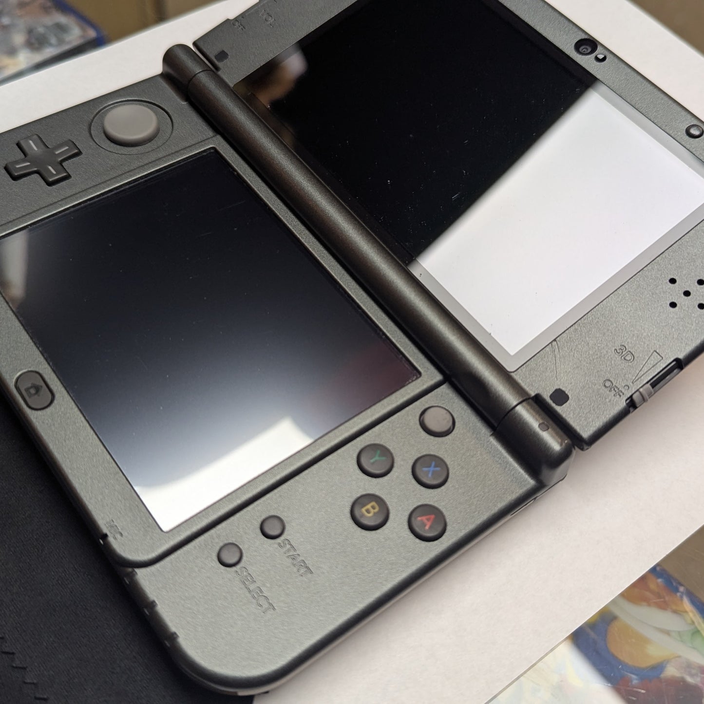 New Nintendo 3DS XL - Hyrule Edition [Dual IPS]