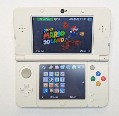 New Nintendo 3DS - Mario Maker Pixel Art Console